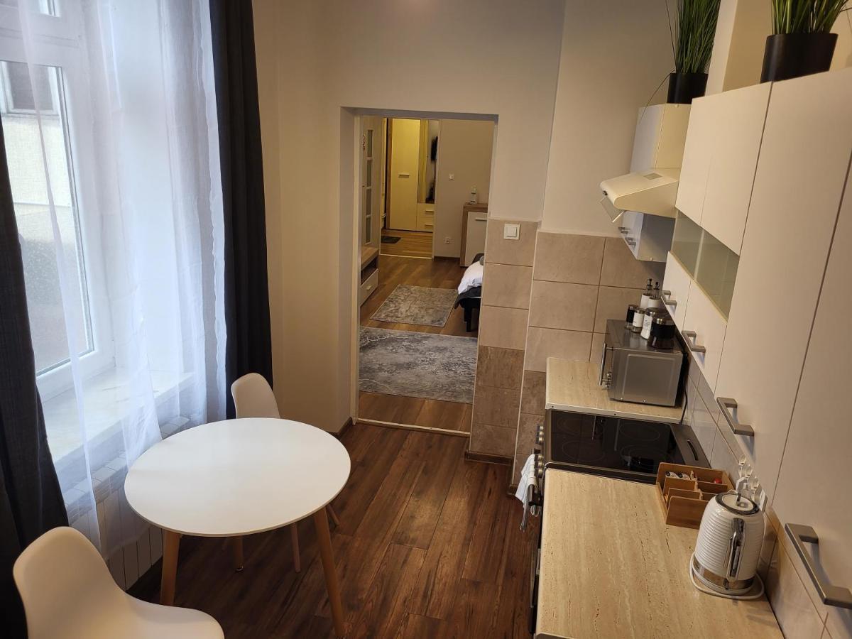 Apartament Komnata Przemyśl Exterior foto